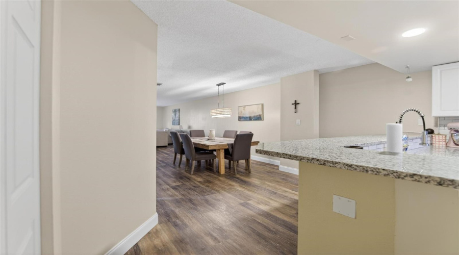 Palm Harbor, Florida 34684, 2 Bedroom Bedrooms, ,2 Bathroombathrooms,Residential,For Sale,Dolly Bay,0,Mfrtb8512345