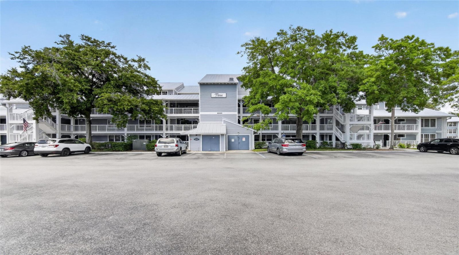 Palm Harbor, Florida 34684, 2 Bedroom Bedrooms, ,2 Bathroombathrooms,Residential,For Sale,Dolly Bay,0,Mfrtb8512345