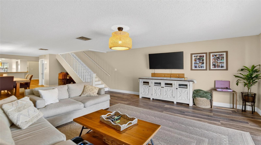 Palm Harbor, Florida 34684, 2 Bedroom Bedrooms, ,2 Bathroombathrooms,Residential,For Sale,Dolly Bay,0,Mfrtb8512345