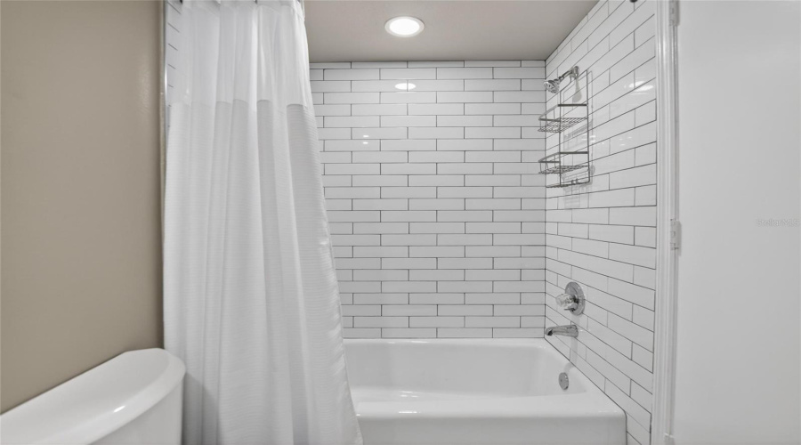 Palm Harbor, Florida 34684, 2 Bedroom Bedrooms, ,2 Bathroombathrooms,Residential,For Sale,Dolly Bay,0,Mfrtb8512345
