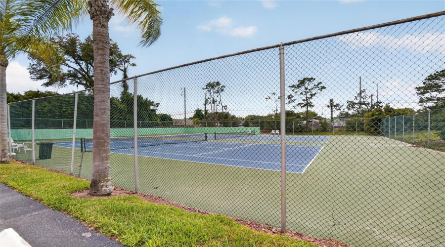 Palm Harbor, Florida 34684, 2 Bedroom Bedrooms, ,2 Bathroombathrooms,Residential,For Sale,Dolly Bay,0,Mfrtb8512345