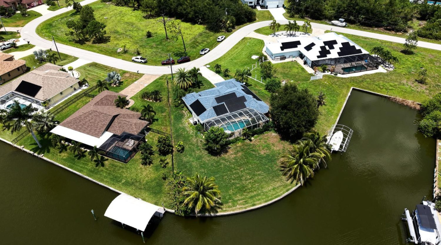 Port Charlotte, Florida 33981, 3 Bedroom Bedrooms, ,2 Bathroombathrooms,Residential,For Sale,Aztec,0,Mfrw7887978
