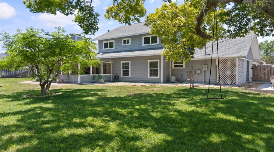 Huge, Private Back Yard