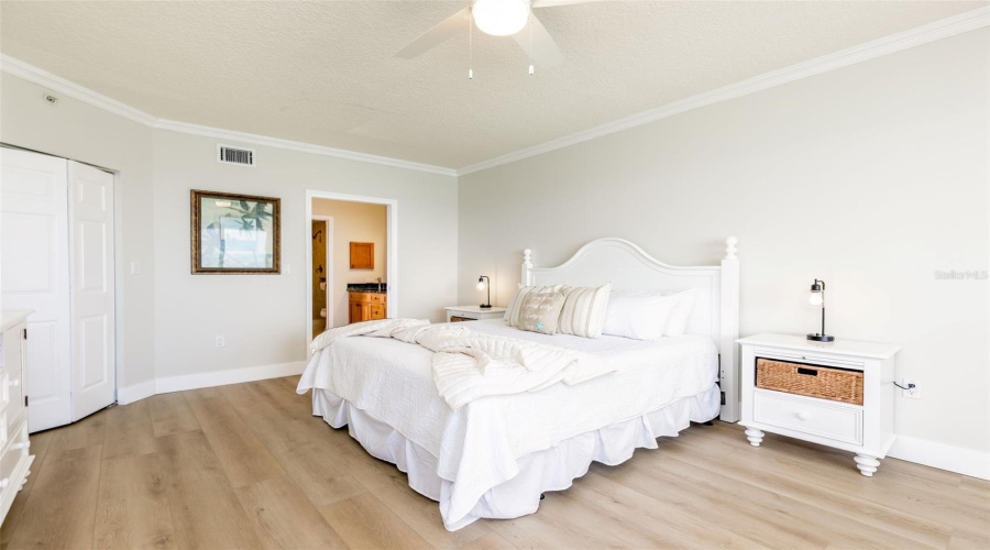 Redington Beach, Florida 33708, 3 Bedroom Bedrooms, ,2 Bathroombathrooms,Residential,For Sale,Gulf,0,Mfrtb8527012