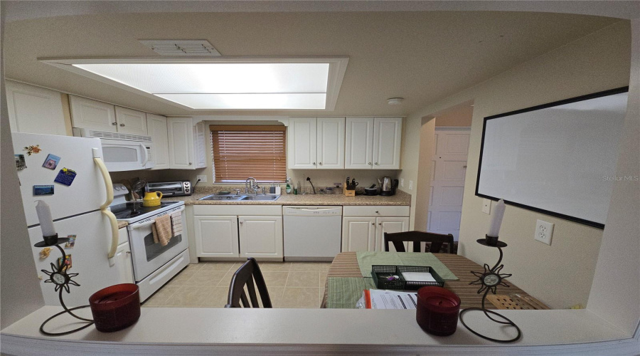 Bradenton, Florida 34207, 1 Bedroom Bedrooms, ,1 Bathroombathrooms,Residential,For Sale,Live Oak Cir,0,Mfra4698614
