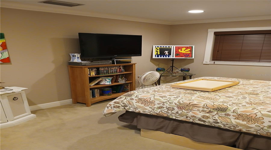Bradenton, Florida 34207, 1 Bedroom Bedrooms, ,1 Bathroombathrooms,Residential,For Sale,Live Oak Cir,0,Mfra4698614