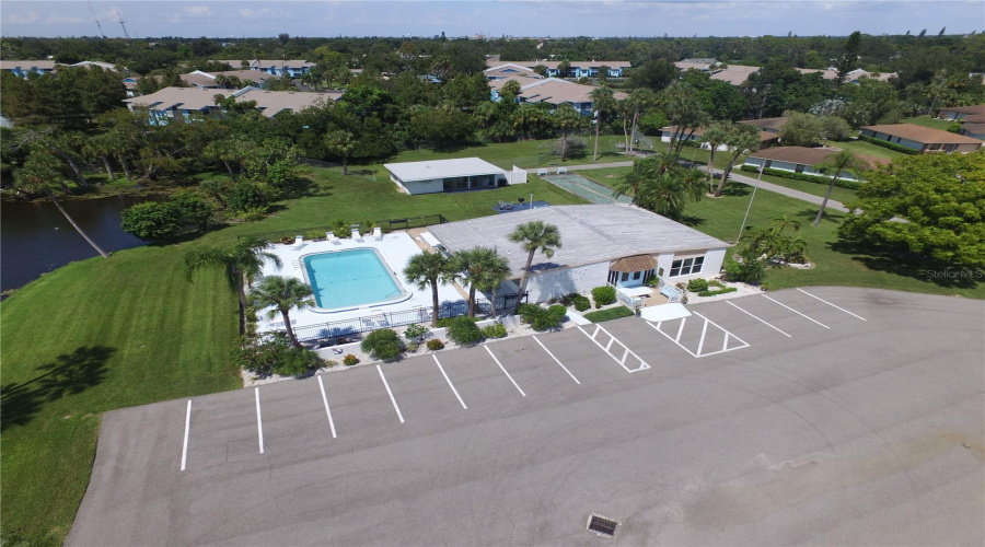 Bradenton, Florida 34207, 1 Bedroom Bedrooms, ,1 Bathroombathrooms,Residential,For Sale,Live Oak Cir,0,Mfra4698614