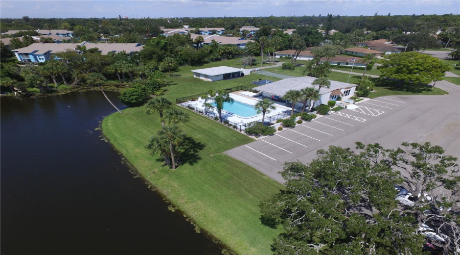 Bradenton, Florida 34207, 1 Bedroom Bedrooms, ,1 Bathroombathrooms,Residential,For Sale,Live Oak Cir,0,Mfra4698614