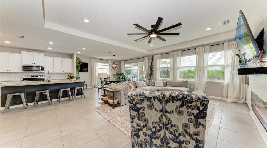 Parrish, Florida 34219, 4 Bedroom Bedrooms, ,3 Bathroombathrooms,Residential,For Sale,Charlotte,0,Mfra4696056
