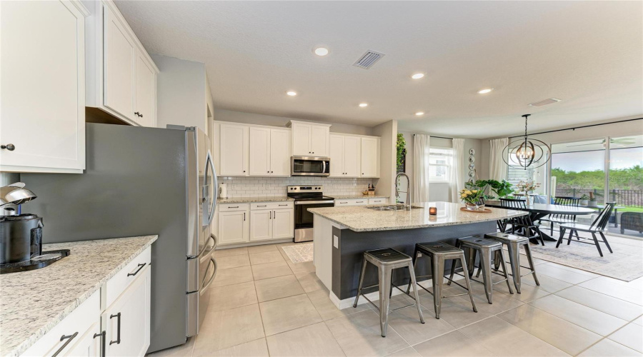 Parrish, Florida 34219, 4 Bedroom Bedrooms, ,3 Bathroombathrooms,Residential,For Sale,Charlotte,0,Mfra4696056