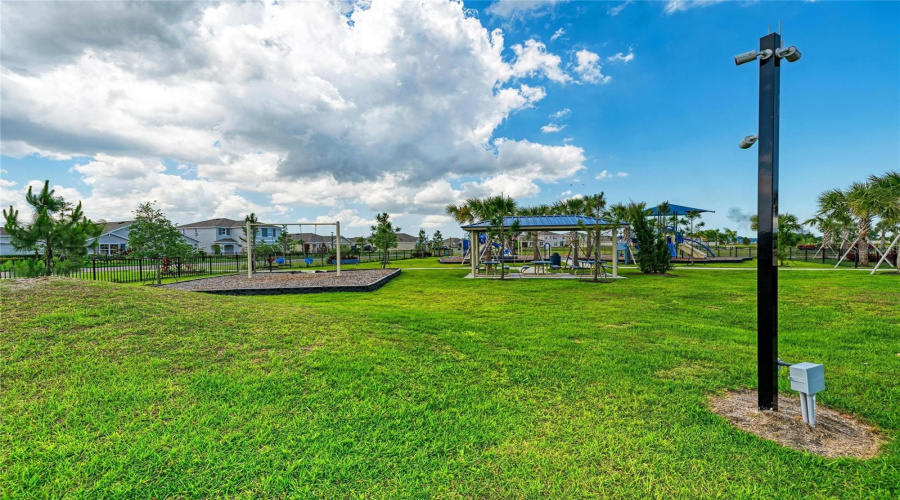 Parrish, Florida 34219, 4 Bedroom Bedrooms, ,3 Bathroombathrooms,Residential,For Sale,Charlotte,0,Mfra4696056