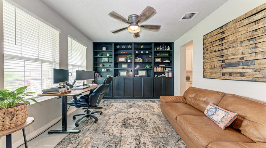 Parrish, Florida 34219, 4 Bedroom Bedrooms, ,3 Bathroombathrooms,Residential,For Sale,Charlotte,0,Mfra4696056