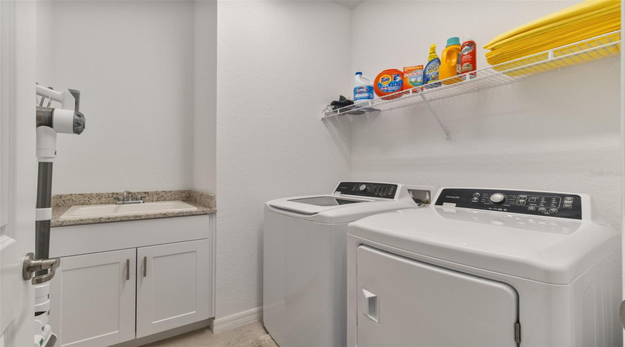 Port Charlotte, Florida 33953, 3 Bedroom Bedrooms, ,3 Bathroombathrooms,Residential,For Sale,Saddlewood,0,Mfrc7528324