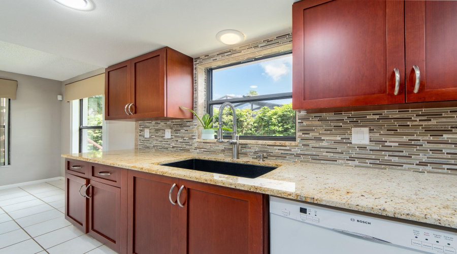 Clearwater, Florida 33765, 3 Bedroom Bedrooms, ,2 Bathroombathrooms,Residential,For Sale,Midnight Pass,0,Mfrtb8532489