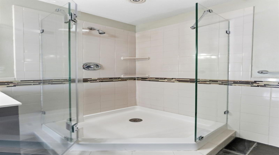 Weeki Wachee, Florida 34607, 3 Bedroom Bedrooms, ,3 Bathroombathrooms,Residential,For Sale,Sebring,0,Mfrtb8530377
