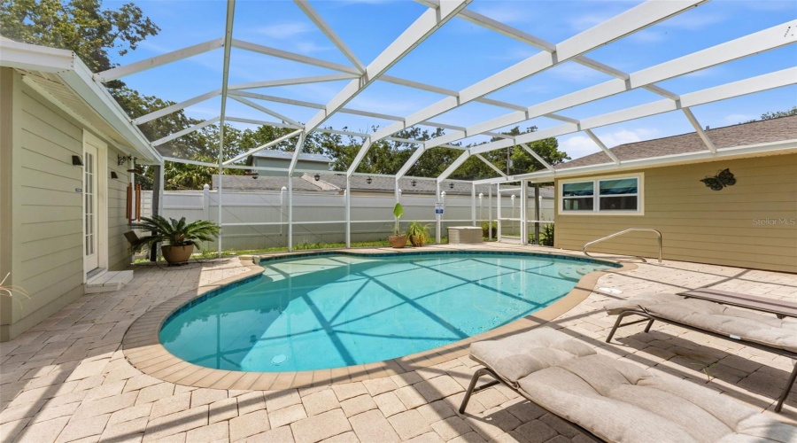 Weeki Wachee, Florida 34607, 3 Bedroom Bedrooms, ,3 Bathroombathrooms,Residential,For Sale,Sebring,0,Mfrtb8530377