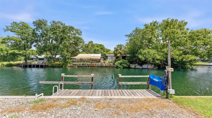 Weeki Wachee, Florida 34607, 3 Bedroom Bedrooms, ,3 Bathroombathrooms,Residential,For Sale,Sebring,0,Mfrtb8530377