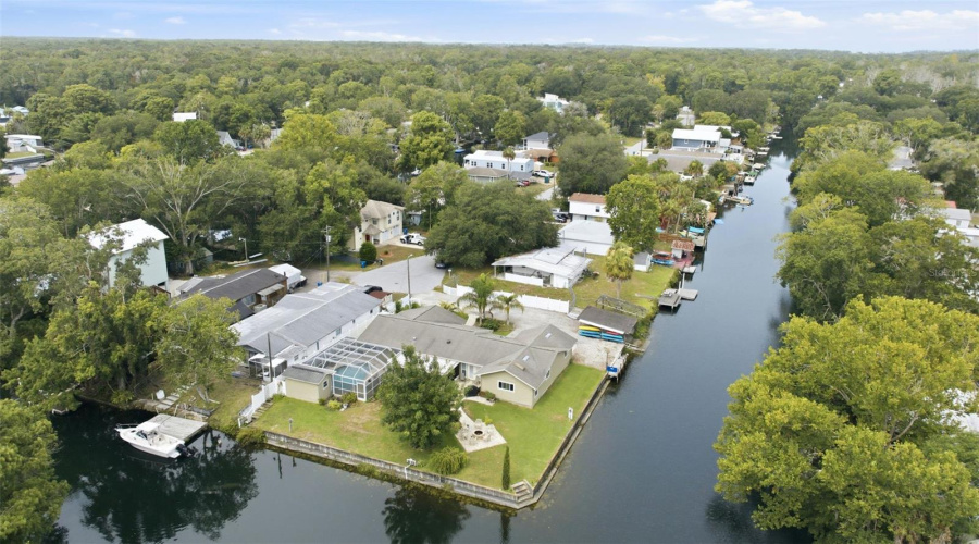 Weeki Wachee, Florida 34607, 3 Bedroom Bedrooms, ,3 Bathroombathrooms,Residential,For Sale,Sebring,0,Mfrtb8530377