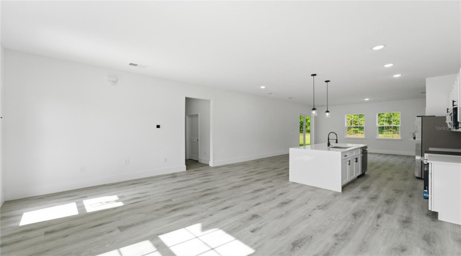 Dunnellon, Florida 34434, 4 Bedroom Bedrooms, ,3 Bathroombathrooms,Residential,For Sale,Caldwell,0,Mfro6407186