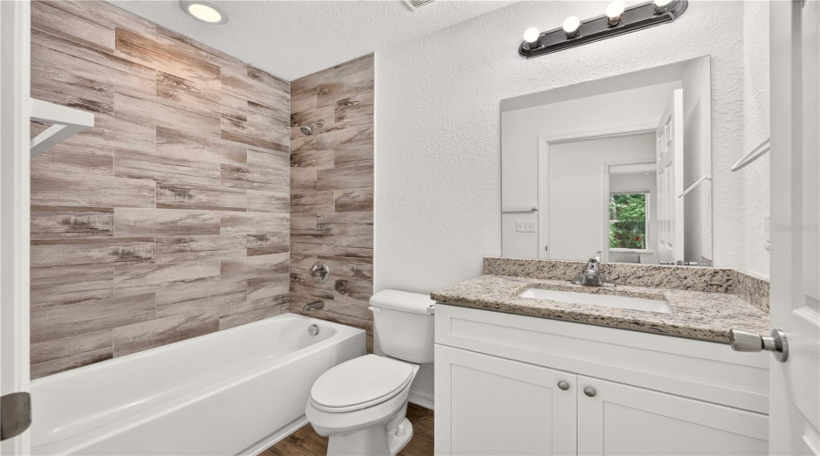 Ocklawaha, Florida 32179, 3 Bedroom Bedrooms, ,2 Bathroombathrooms,Residential,For Sale,165Th,0,Mfrom730128