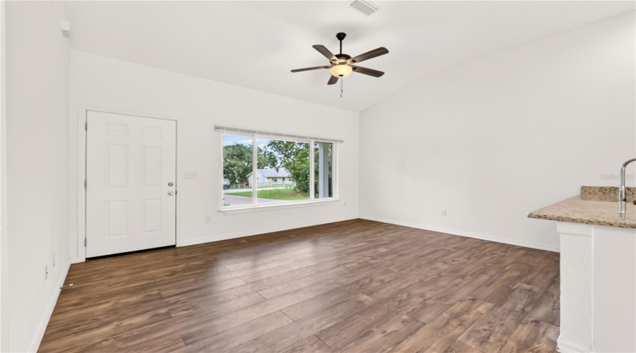 Ocklawaha, Florida 32179, 3 Bedroom Bedrooms, ,2 Bathroombathrooms,Residential,For Sale,165Th,0,Mfrom730128