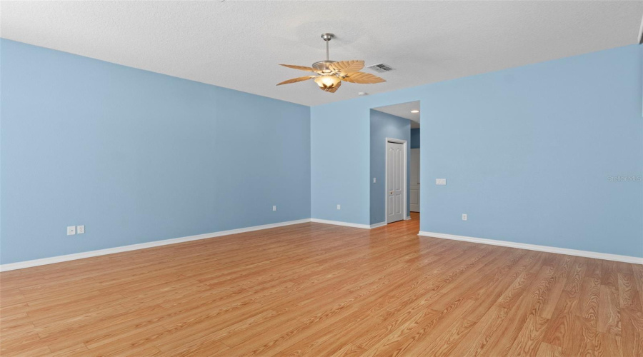 Weeki Wachee, Florida 34613, 4 Bedroom Bedrooms, ,3 Bathroombathrooms,Residential,For Sale,Lazy Days,0,Mfra4687393