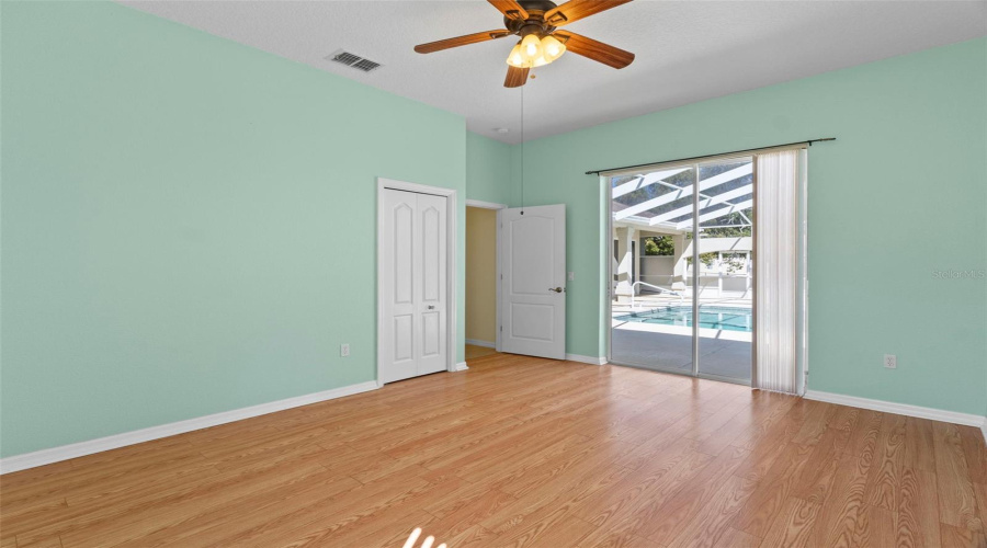 Weeki Wachee, Florida 34613, 4 Bedroom Bedrooms, ,3 Bathroombathrooms,Residential,For Sale,Lazy Days,0,Mfra4687393