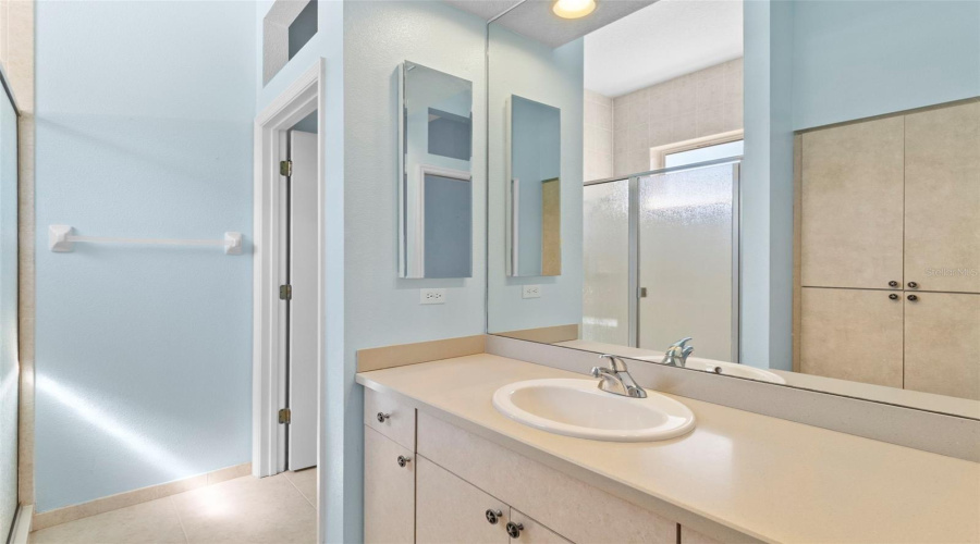 Weeki Wachee, Florida 34613, 4 Bedroom Bedrooms, ,3 Bathroombathrooms,Residential,For Sale,Lazy Days,0,Mfra4687393
