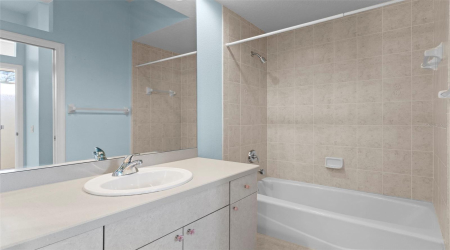 Weeki Wachee, Florida 34613, 4 Bedroom Bedrooms, ,3 Bathroombathrooms,Residential,For Sale,Lazy Days,0,Mfra4687393