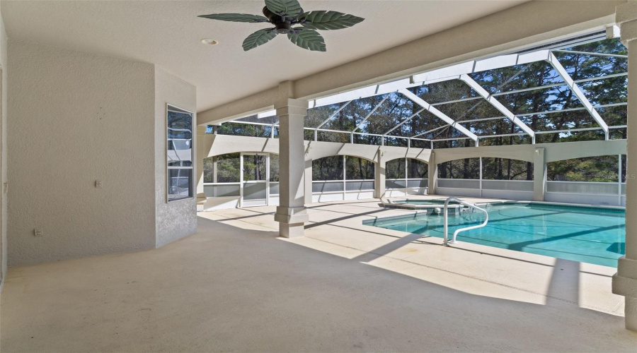 Weeki Wachee, Florida 34613, 4 Bedroom Bedrooms, ,3 Bathroombathrooms,Residential,For Sale,Lazy Days,0,Mfra4687393