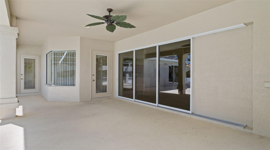 Weeki Wachee, Florida 34613, 4 Bedroom Bedrooms, ,3 Bathroombathrooms,Residential,For Sale,Lazy Days,0,Mfra4687393