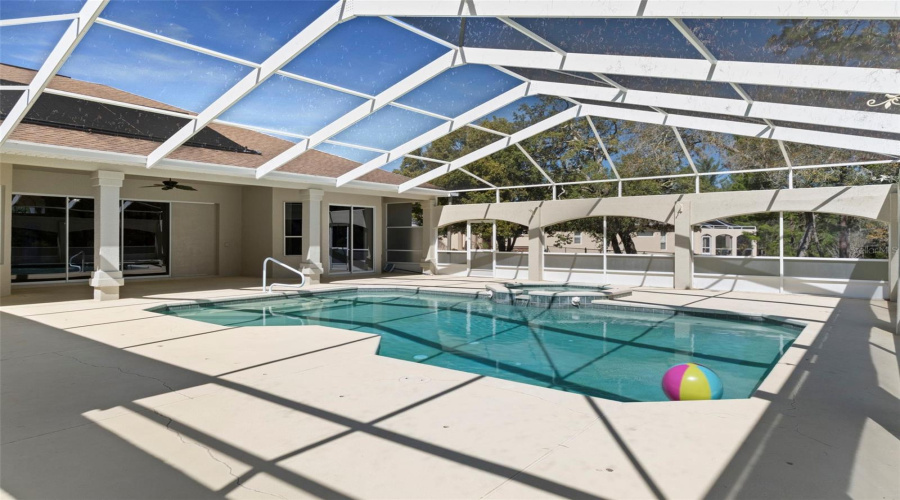 Weeki Wachee, Florida 34613, 4 Bedroom Bedrooms, ,3 Bathroombathrooms,Residential,For Sale,Lazy Days,0,Mfra4687393