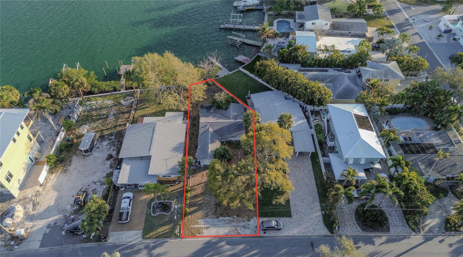 Indian Rocks Beach, Florida 33785, 2 Bedroom Bedrooms, ,1 Bathroombathrooms,Residential,For Sale,20Th,0,Mfrtb8482144