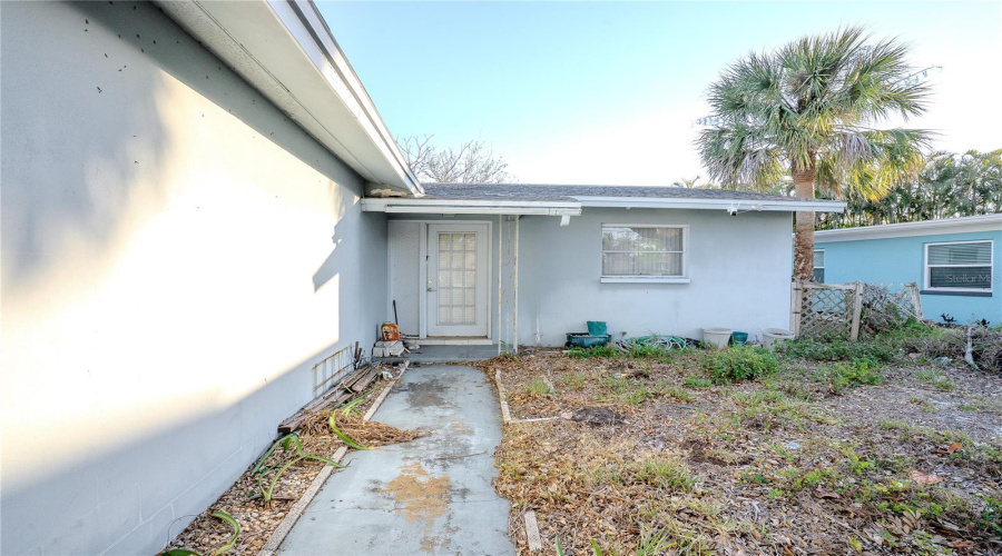 Indian Rocks Beach, Florida 33785, 2 Bedroom Bedrooms, ,1 Bathroombathrooms,Residential,For Sale,20Th,0,Mfrtb8482144