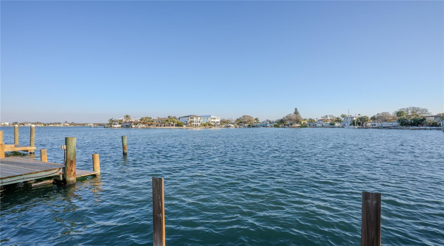 Indian Rocks Beach, Florida 33785, 2 Bedroom Bedrooms, ,1 Bathroombathrooms,Residential,For Sale,20Th,0,Mfrtb8482144