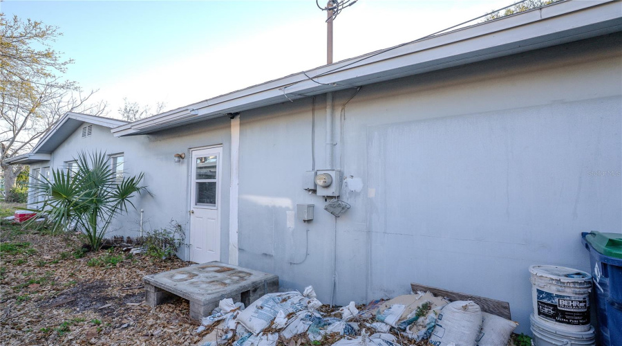 Indian Rocks Beach, Florida 33785, 2 Bedroom Bedrooms, ,1 Bathroombathrooms,Residential,For Sale,20Th,0,Mfrtb8482144