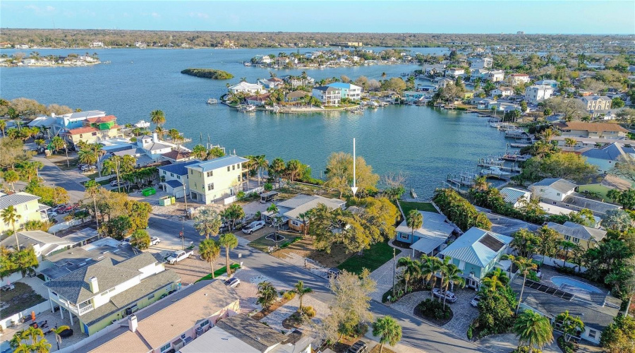 Indian Rocks Beach, Florida 33785, 2 Bedroom Bedrooms, ,1 Bathroombathrooms,Residential,For Sale,20Th,0,Mfrtb8482144