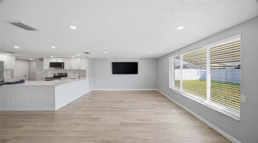 New Port Richey, Florida 34652, 3 Bedroom Bedrooms, ,2 Bathroombathrooms,Residential,For Sale,Rudder,0,Mfrtb8484977