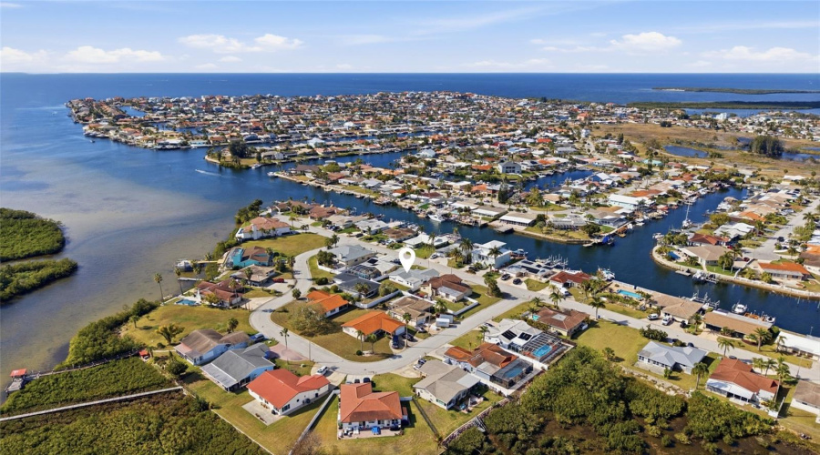New Port Richey, Florida 34652, 3 Bedroom Bedrooms, ,2 Bathroombathrooms,Residential,For Sale,Rudder,0,Mfrtb8484977