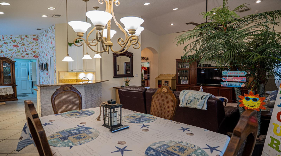 Groveland, Florida 34736, 2 Bedroom Bedrooms, ,2 Bathroombathrooms,Residential,For Sale,Flame Vine,0,Mfrg5117000
