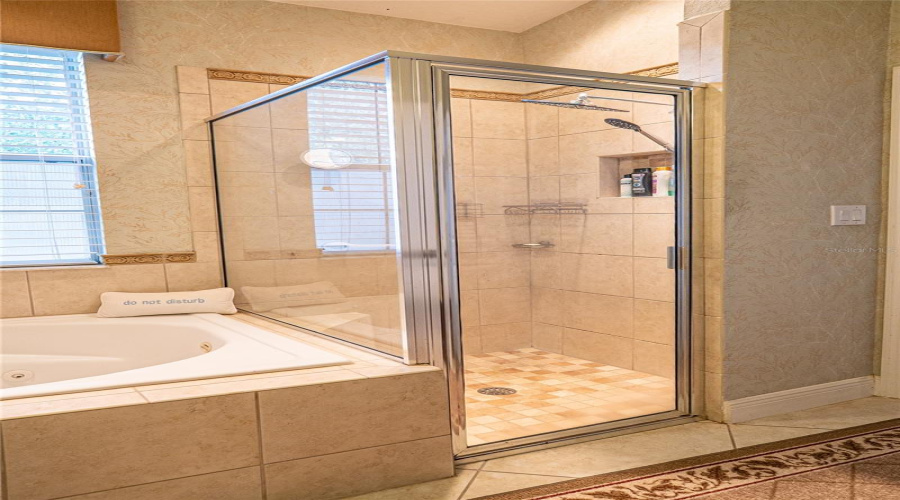Groveland, Florida 34736, 2 Bedroom Bedrooms, ,2 Bathroombathrooms,Residential,For Sale,Flame Vine,0,Mfrg5117000