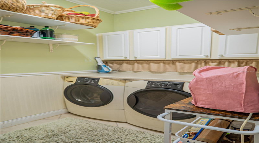 Groveland, Florida 34736, 2 Bedroom Bedrooms, ,2 Bathroombathrooms,Residential,For Sale,Flame Vine,0,Mfrg5117000