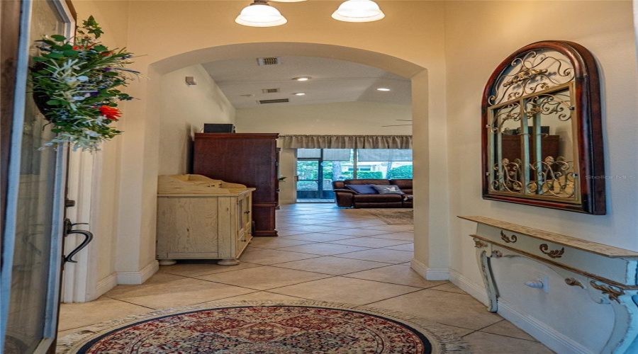 Groveland, Florida 34736, 2 Bedroom Bedrooms, ,2 Bathroombathrooms,Residential,For Sale,Flame Vine,0,Mfrg5117000