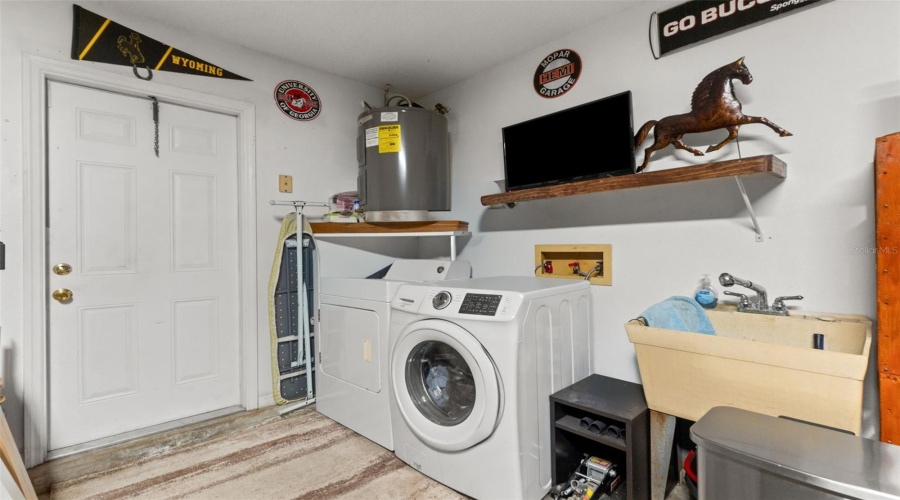 Spring Hill, Florida 34608, 2 Bedroom Bedrooms, ,2 Bathroombathrooms,Residential,For Sale,Valmora,0,Mfrtb8536760