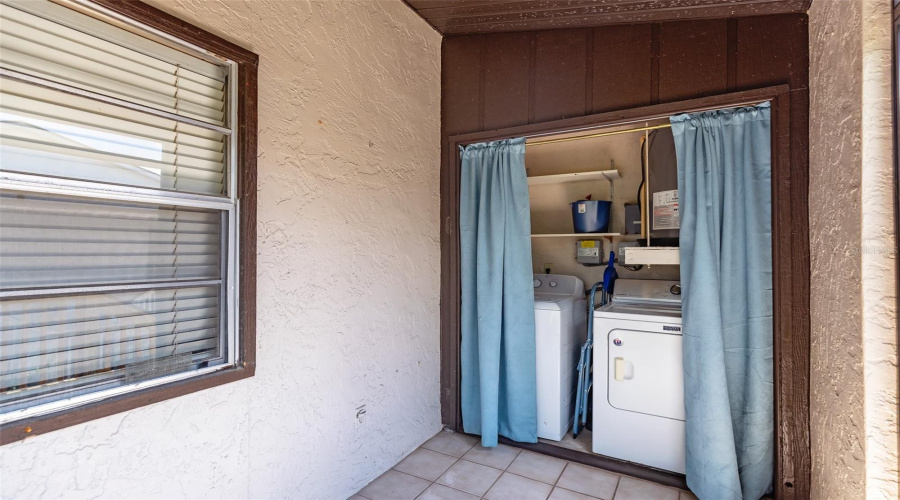 Bradenton, Florida 34210, 2 Bedroom Bedrooms, ,2 Bathroombathrooms,Residential,For Sale,59Th,0,Mfra4697824