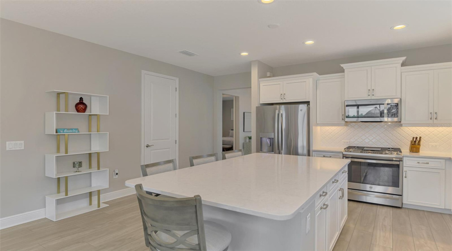 Parrish, Florida 34219, 2 Bedroom Bedrooms, ,2 Bathroombathrooms,Residential,For Sale,Willow Bend,0,Mfra4701562
