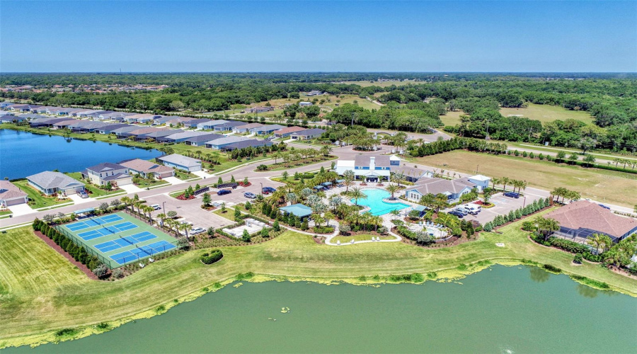 Parrish, Florida 34219, 2 Bedroom Bedrooms, ,2 Bathroombathrooms,Residential,For Sale,Willow Bend,0,Mfra4701562