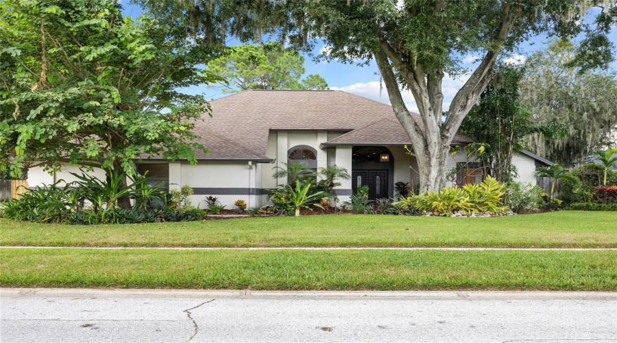 Lutz, Florida 33548, 4 Bedroom Bedrooms, ,2 Bathroombathrooms,Residential,For Sale,Clear Lake,0,Mfrtb8542395