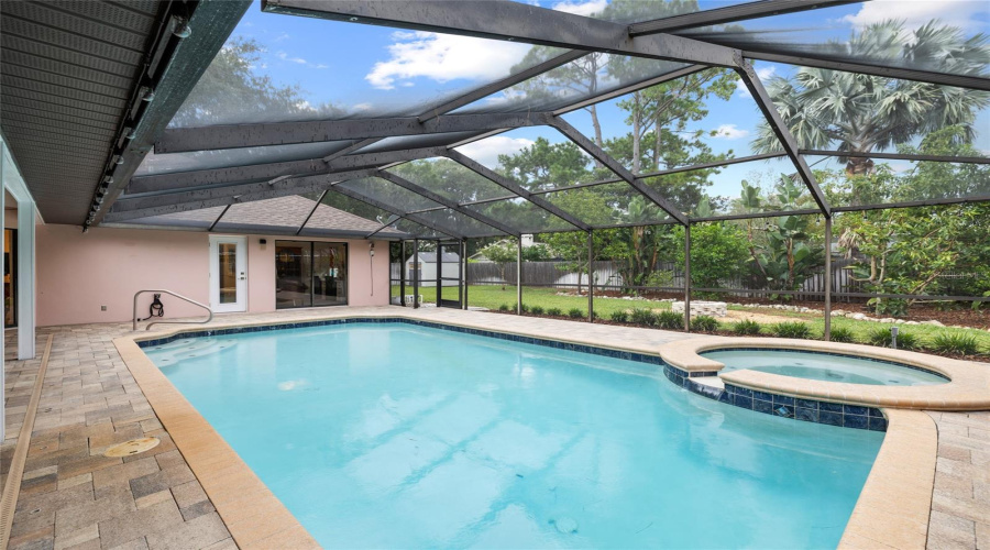 Lutz, Florida 33548, 4 Bedroom Bedrooms, ,2 Bathroombathrooms,Residential,For Sale,Clear Lake,0,Mfrtb8542395