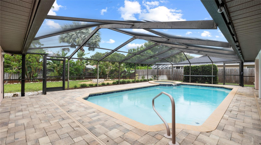 Lutz, Florida 33548, 4 Bedroom Bedrooms, ,2 Bathroombathrooms,Residential,For Sale,Clear Lake,0,Mfrtb8542395